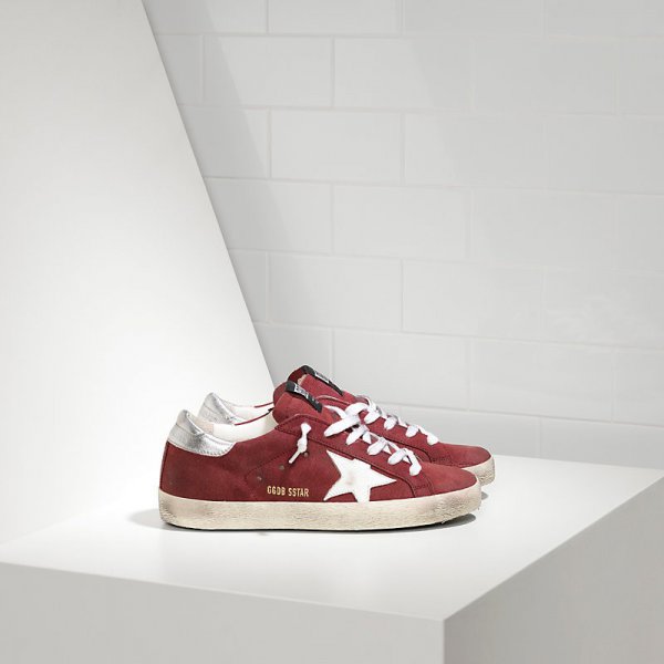 Golden Goose Super Star Scarpe In Rosso Scamosciato Con Bianca Stella Women